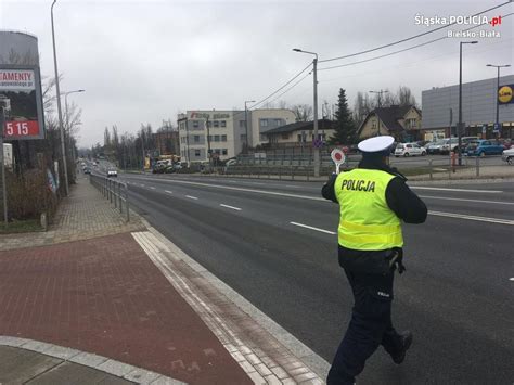 bielskiedrogi pl Akcja Bezpieczny pieszy Przejścia pod okiem drona