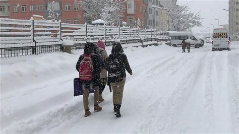 Kar nedeniyle bazı il ve ilçelerde okullar tatil edildi Haberler