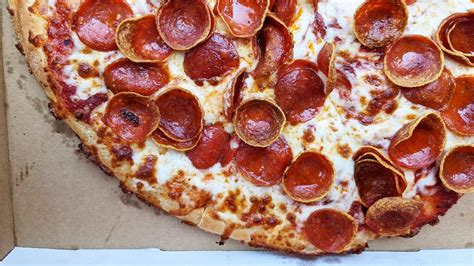 How Does A Little Caesars Pizza With 100 Pepperonis Taste