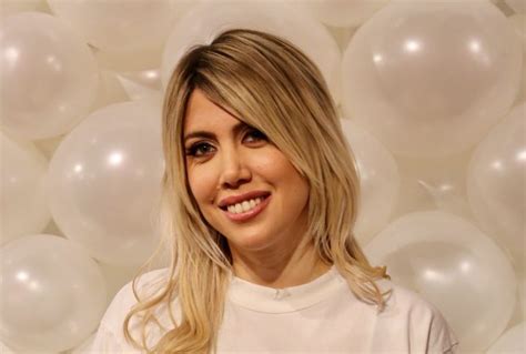 Torna Ballando con le stelle tra i concorrenti c è Wanda Nara