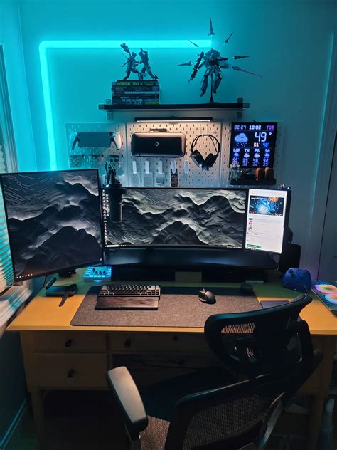 Triple Monitor Setup Rbattlestations