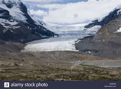 Athabasca Glacier Area Hi Res Stock Photography And Images Alamy