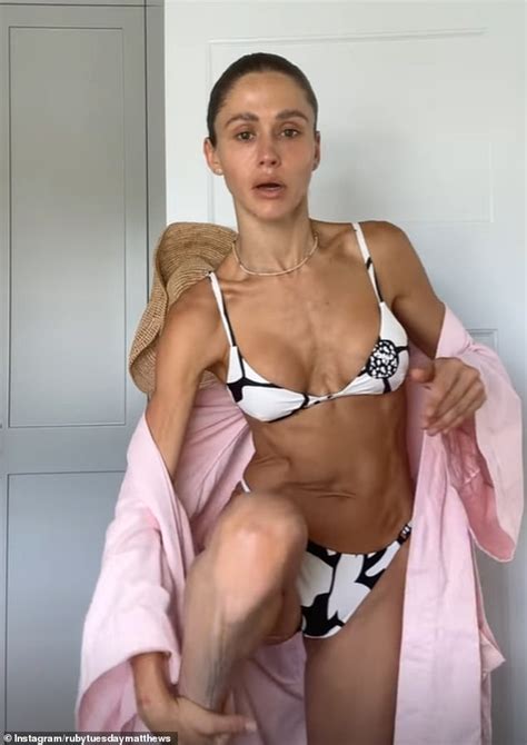 10 Hot Sexy Chris Matthews Bikini Pics