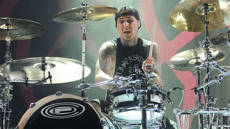 Travis Barker Filled In On Drums For Korn - X96