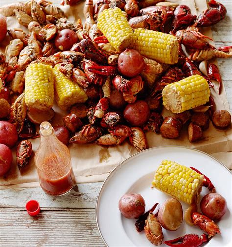 How To Eat Boiled Crawfish Food Hacks Wonderhowto