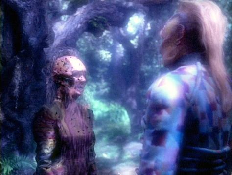 4-12: Mortal Coil - Star Trek: Voyager Season 4 Episode Screencaps ...