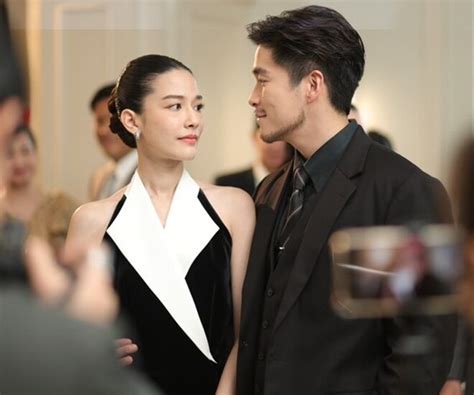 Xem lại phim Sex and the City lúc 2h sáng tôi quyết chia tay bạn trai đại gia từng mua nhà cho mình