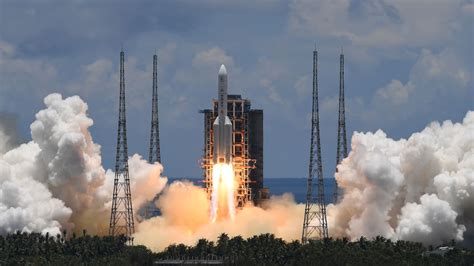 China launches first solo Mars mission called Tianwen-1 ahead of US