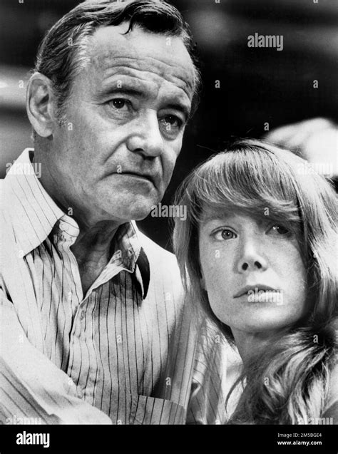 Jack Lemmon Sissy Spacek On Set Of The Film Missing Universal