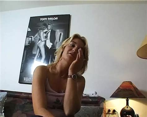 Deutsche Teen Auf Der Stra E Angesprochen F R Erstes Sex Casting Xhamster