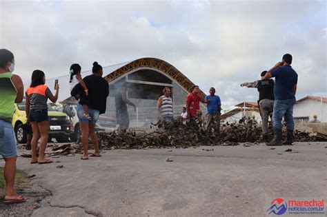 V Deo Ap S Protesto De Moradores Do Loteamento Veleiros Do Franc S