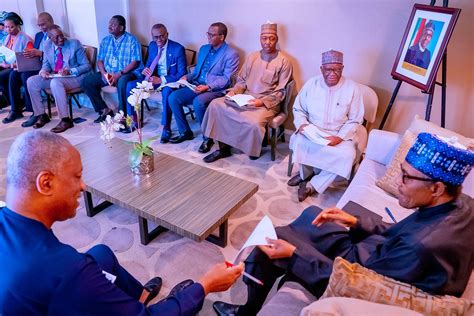 Buhari Holds Strategic Meeting With Nigerian Delegation To Unga Photos