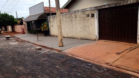 Saae Barretos Refaz Cal Adas Na Rua C No Bairro Christiano Carvalho