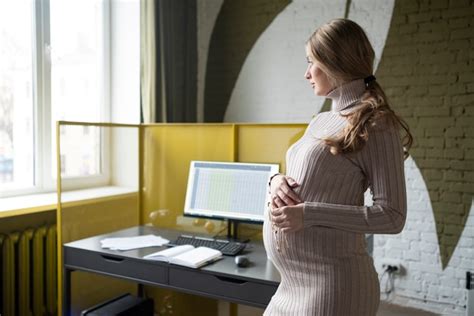 Free Photo Woman Working While Pregnant