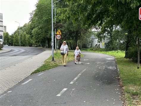 Bulwary nad Nacyną w Rybniku To raj dla spacerowiczów i rowerzystów