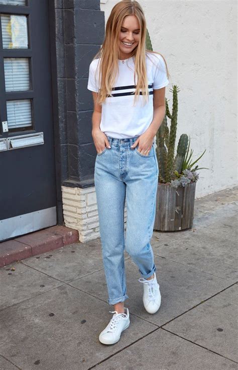 Light Blue Jeans Outfits For Ladies No Chatroom Photogallery