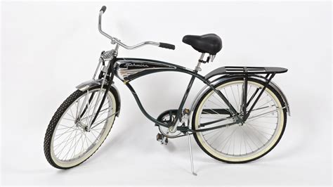 Schwinn Cruiser Deluxe Bicycle | A19 | Indy 2016