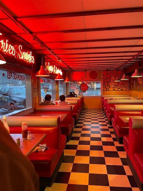 Pin By Tanyaroxane On Rockos As Pops Diner Diner Aesthetic Retro