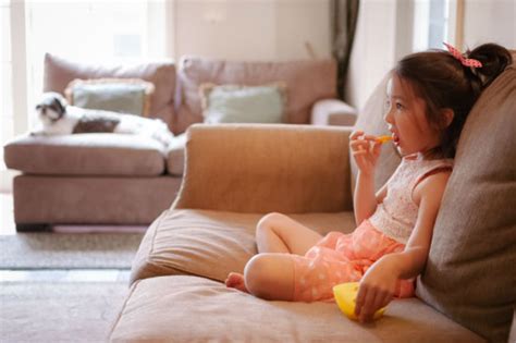 Are Flamin Hot Cheetos Safe Rapper Lil Xan Claims They Landed Him In The Hospital Metro US