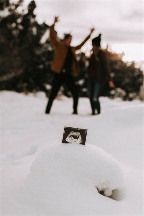 Идеи для фотосессии во время беременности | Winter pregnancy ...