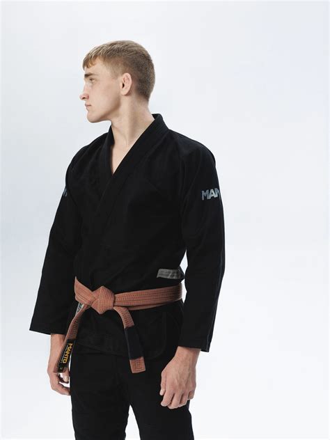 Кимоно/Ги BJJ MANTO RISE 2.0 Черное купить в интернет-магазине MMAWear