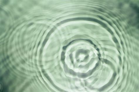 Gel D eau Verte Transparente Ondulée Défocalisée Avec Des Cercles