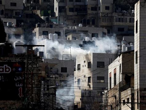 Israel Ataca Gaza En Represàlia Al Llançament De Coets Des De La Franja