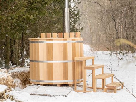 The Original Cedar Hot Tub Western Clear Red Cedar The Sauna Shop
