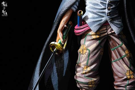 Model Studio One Piece Shanks Manga Color | Mirai Collectibles