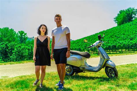 Langhe Guided Vespa Tour In The Barolo Hills