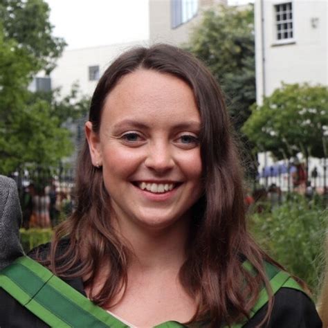 Rosie Knapp Phd Student Bsc Mbiol Ecology University Of Leeds