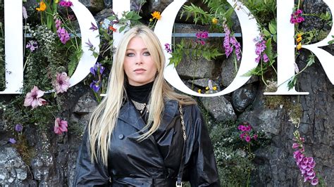 Clementine Vaughn La Fille De Claudia Schiffer Fait Sensation Au