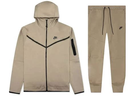 Nike Sportswear Tech Fleece Hoodie And Joggers Set Khaki Black Mens