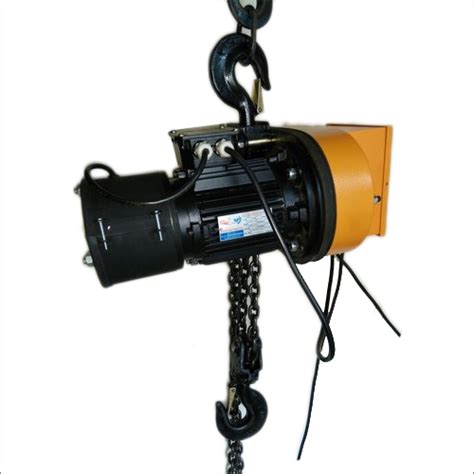 High Power Electric Chain Hoist At Best Price In Ahmedabad Mox Fabricators And Engineers