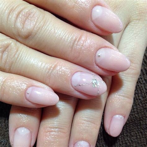 Pin By Wing C On Simple And Elegant Nail Elegant Nails Nails Beauty