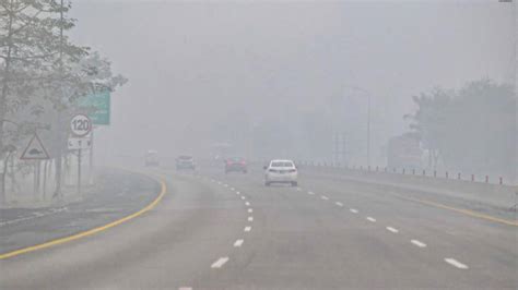 Lahore Pakistan Weather Update Fog Forces Closure Of Motorways