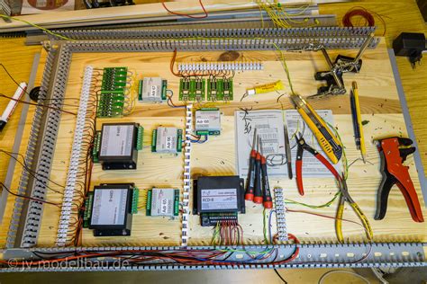 Elektroinstallation für Modelleisenbahn Jörgs Modellbauseite