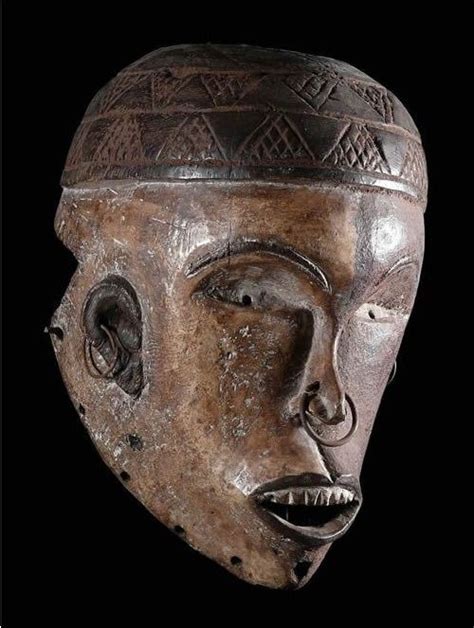 Masque Portrait Kongo Yombe RDC Zaire Objet N1332 Galerie