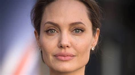 Angelina Jolie E Vivienne Jolie Pitt Madre E Figlia Unite Sul Palco Di