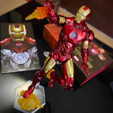 Action Figure Homem De Ferro Iron Man Mark Iv Vingadores Avengers