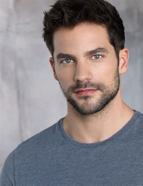 Pin Em Brant Daugherty