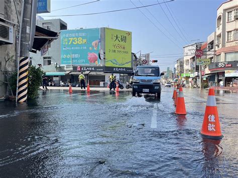 0403大地震！台南關廟災情 中正路與南雄路口「淹水」 社會 中時