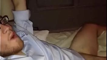 Guy Catapults Cheeto Into Mouth XVIDEOS