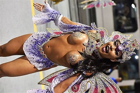 PIERNAS DELICIOSAS Photo Gallery Porn Pics Sex Photos XXX GIFs At TNAFLIX