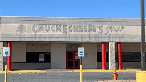 Abandoned Chuck E Cheese Pizza Time Theater