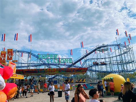 Super Cyclone Roller Coaster Dreamland Amusements