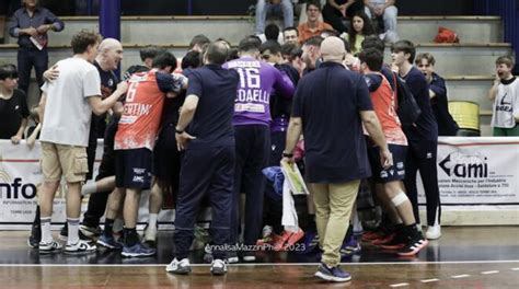 Pallamano Romagna Con La Partita Contro Verdeazzurro Sassari Prende Il