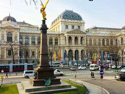 Why the Ringstrasse in Vienna Covers Half Of Your Sightseeing