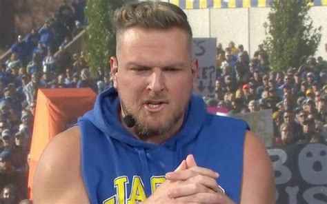 Pat Mcafee Signs Full Time Deal With Espns College Gameday