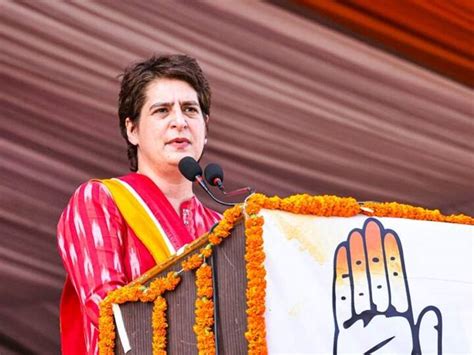 Priyanka Gandhi In Gorakhpur ‘yogi Govt Attacking People On Daily